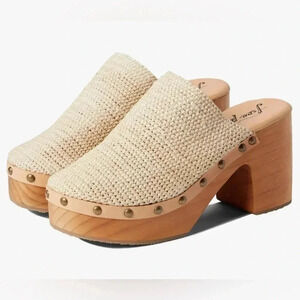 Free People Claudia Crochet Clogs in cream color size 41 or 11